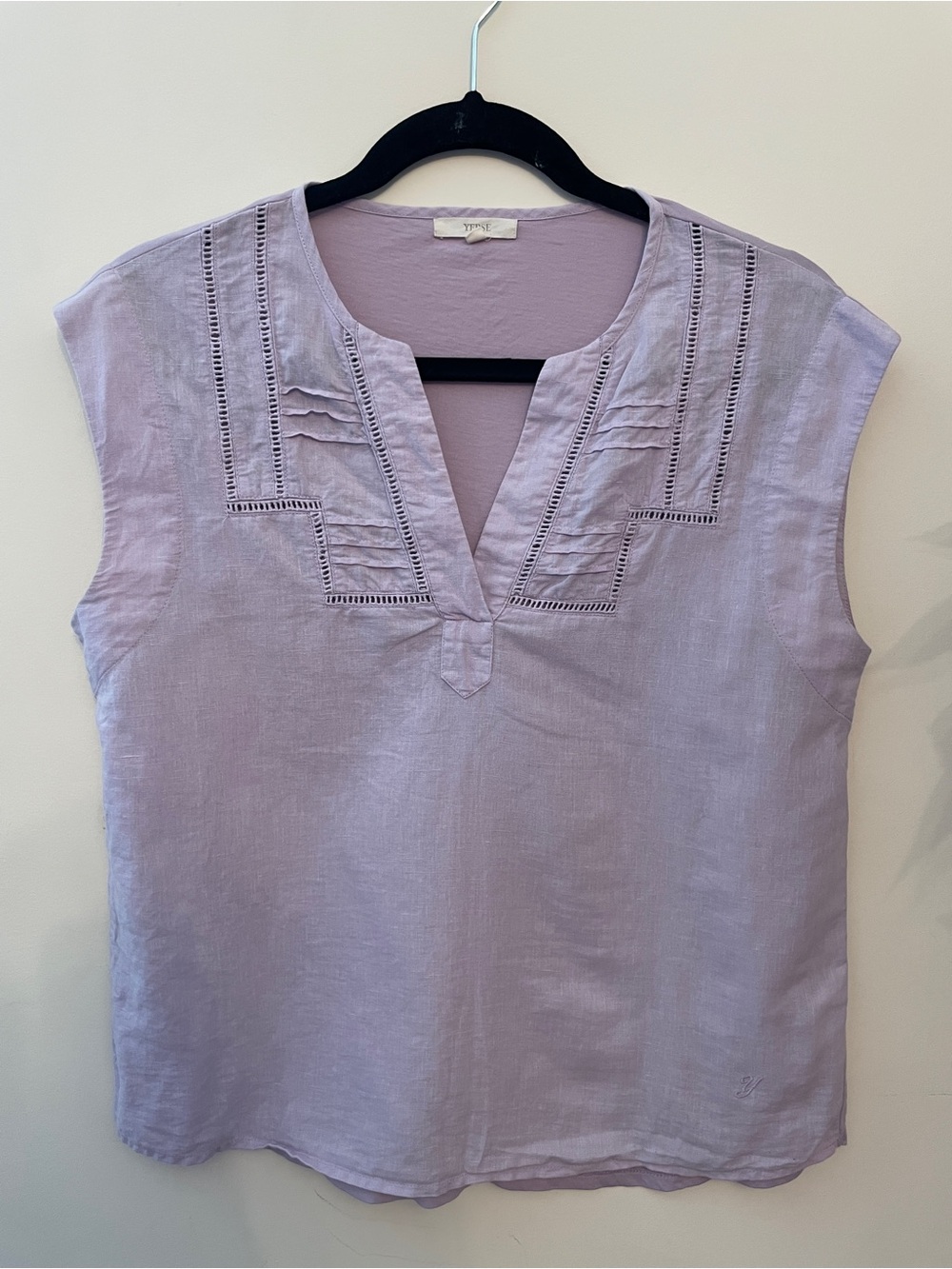 Yerse Gardenia Embroidered Top Size XS Lavender